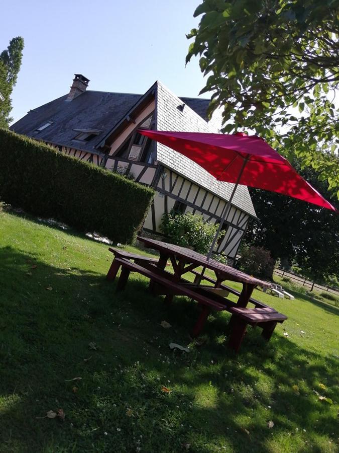 Le studio du Pressoir Gisay Extérieur photo
