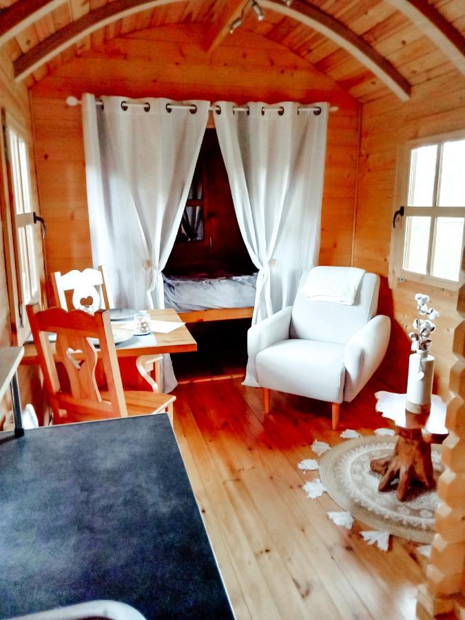Le studio du Pressoir Gisay Extérieur photo