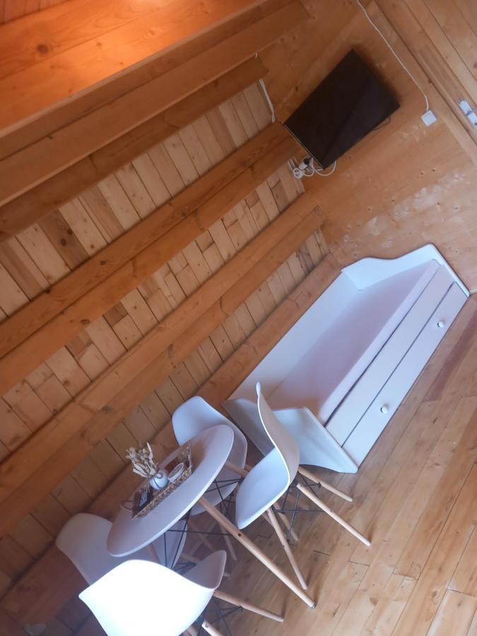 Le studio du Pressoir Gisay Extérieur photo